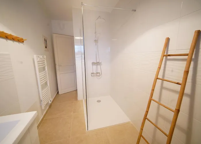 L'onde Calme, Charmante Avec Piscine Villa *